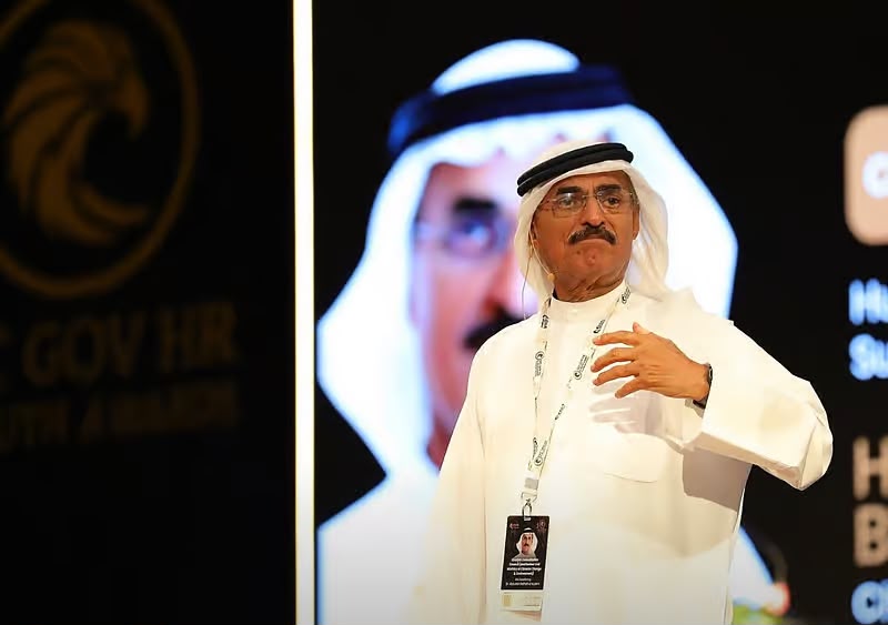 United Arab Emirates: Three Eras of Nation-Building and Community Development